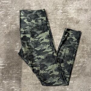 Camo Workout Leggings L